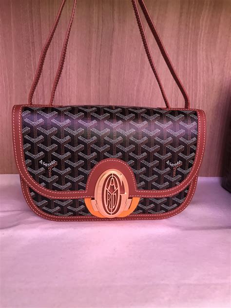 price of goyard crossbody|goyard 233 bag cost.